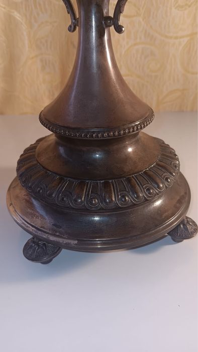 Елегантен старинен сребърен свещник, проба 800, 222 г