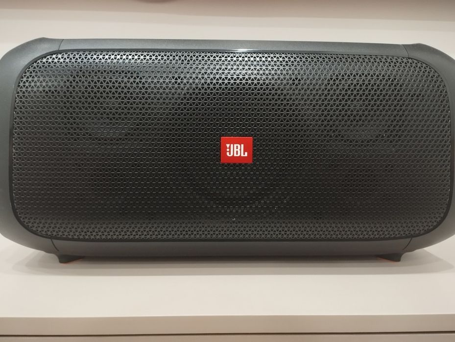 колонка JBL / party in the go