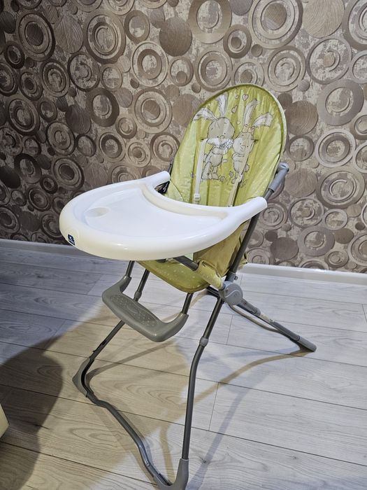 Продам детскую кроватку и стульчик