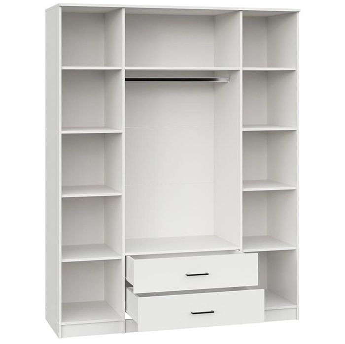 Шифоньер в хорошем состоянии