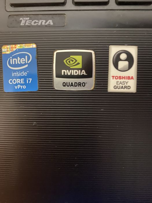Laptop Toshiba i7 vpro NVIDIA QUADRO