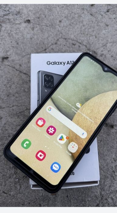 Продам самсунг а 12 не дорого