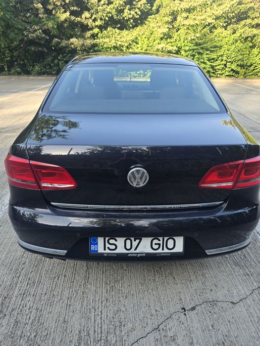 Volkswagen Passat B7 2.0 TDI 140 CP | 2011