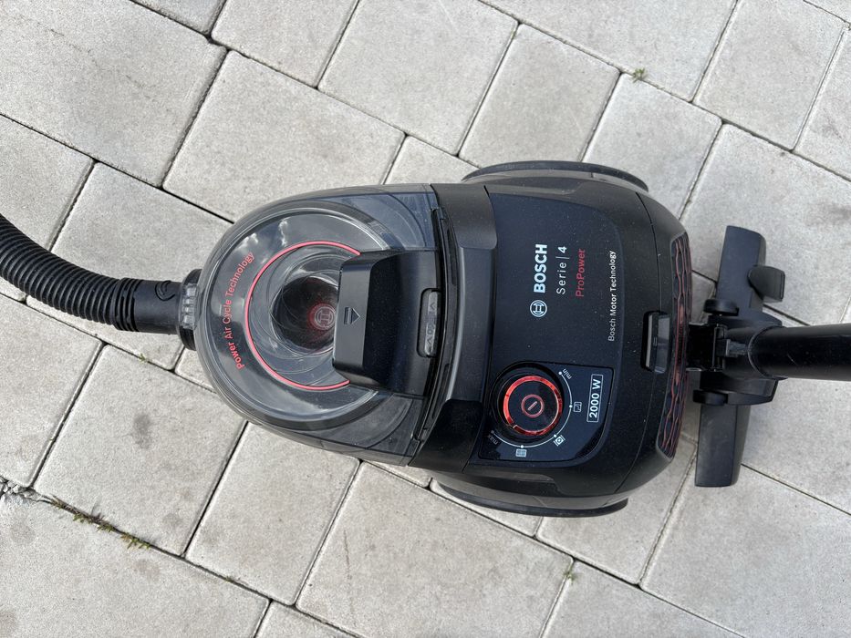 Продам пылесос Bosch