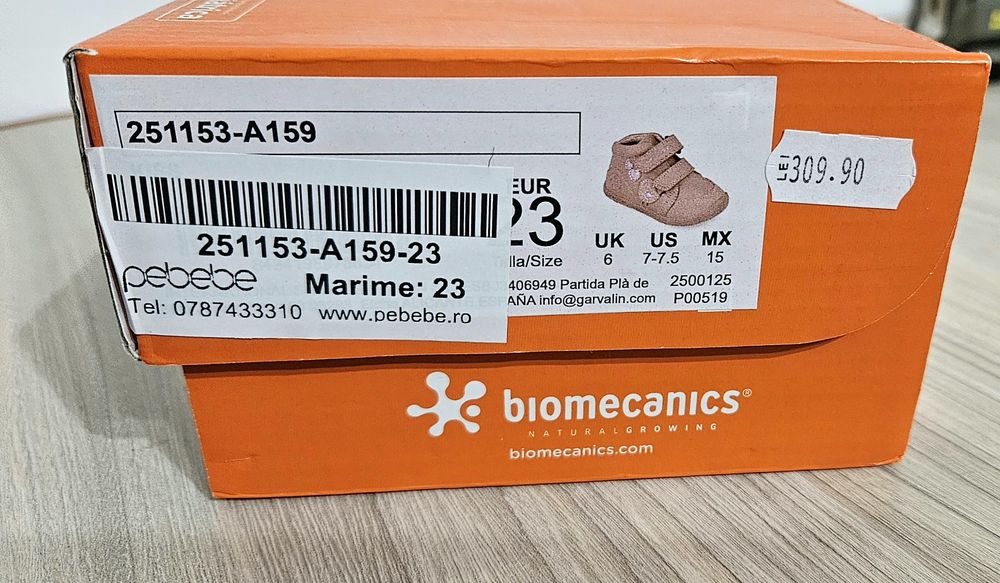 Vând pantofi biomecanics mărimea 23,noi