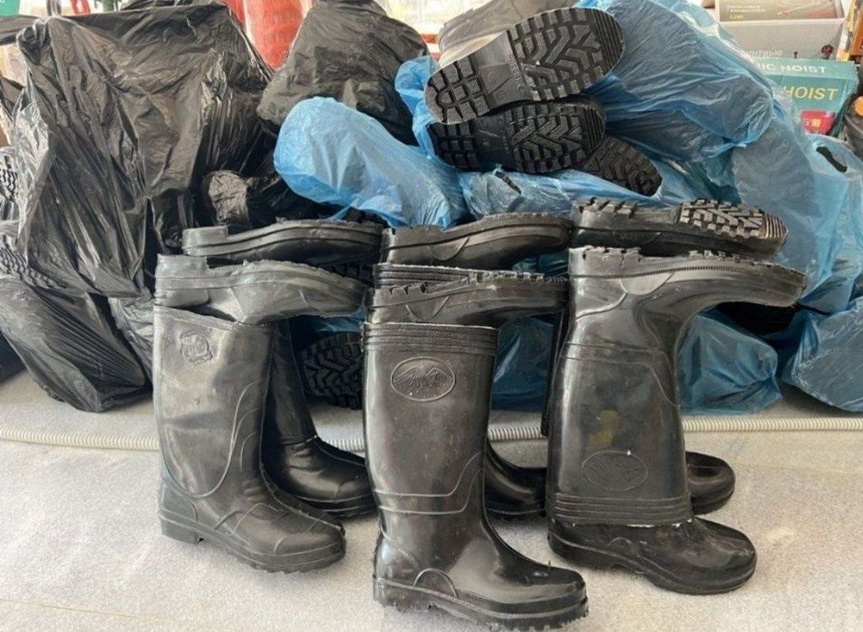 Резиновые сапоги, резиновые этиклар