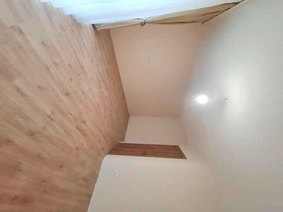 Продава се Тристаен апартамент в Варна, Център - 101 кв.м за 2080 €/кв.м - Снимка #7