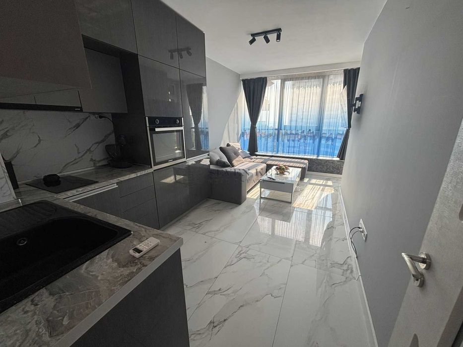 Дава се под наем Двустаен апартамент в Варна, Бриз - 55 кв.м за 800 € - Снимка #5