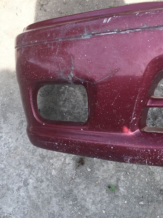 Продам передний бампер mazda demio
