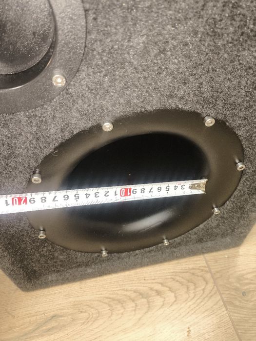 Продам сабвуфер Hannibal