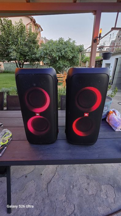 Две тонколони JBL PartyBox 310