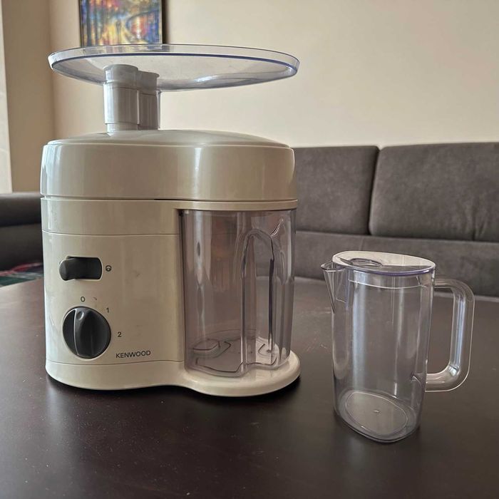 Сокоистиквачка KENWOOD JE-570