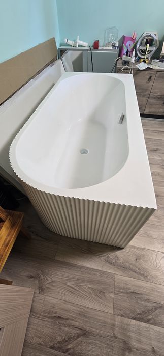 Cada baie,noua, stare excelenta