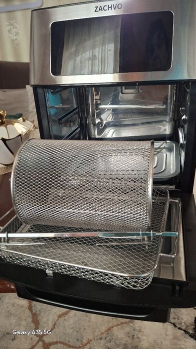 мултифункционална фурна с горещ въздух (air fryer oven) от марката Zachvo