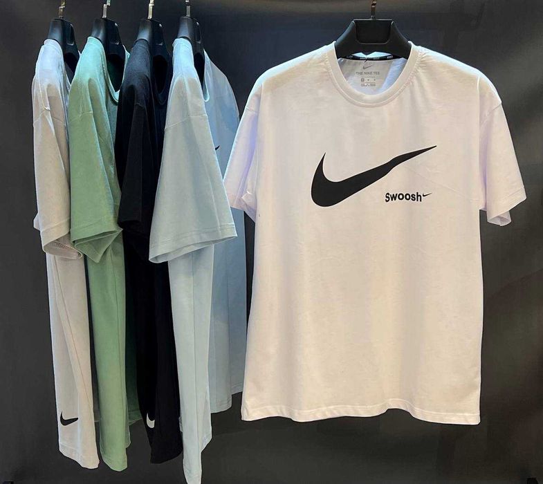 Nike Swoosh Tee Unisex T-shirt