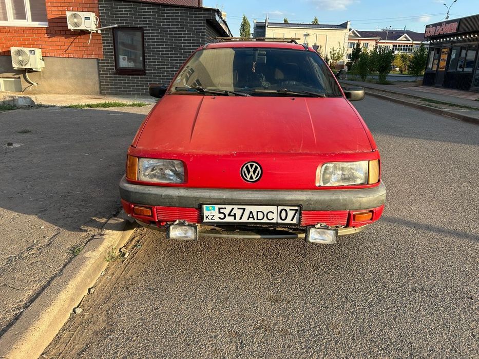 Volkswagen passat 1990 1.8л