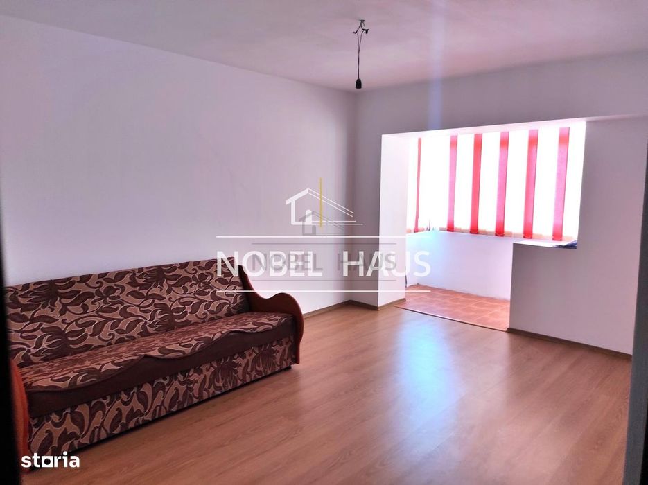 Apartament 3 camere, decomandat, etajul 3, Zona Gura Leului — fotografia 3