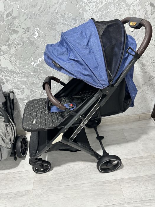 Продам коляску чемодан Boyi