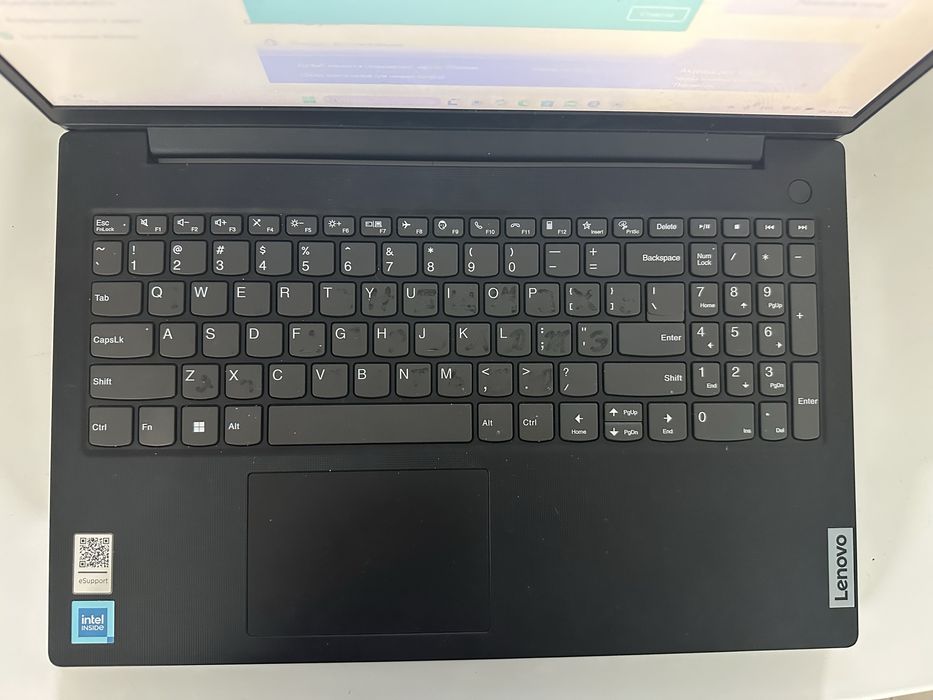 Ноутбук lenovo inside