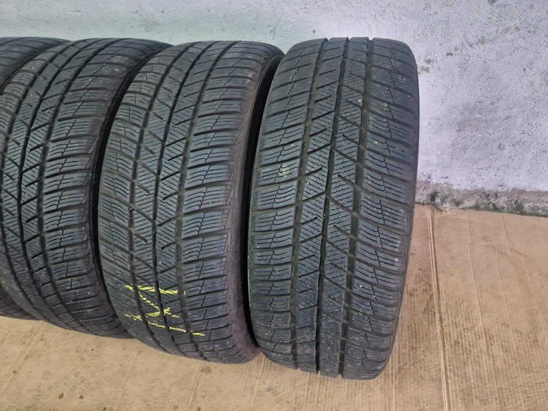 4 Barum R18 225/45/ 
зимни гуми 
DOT3520