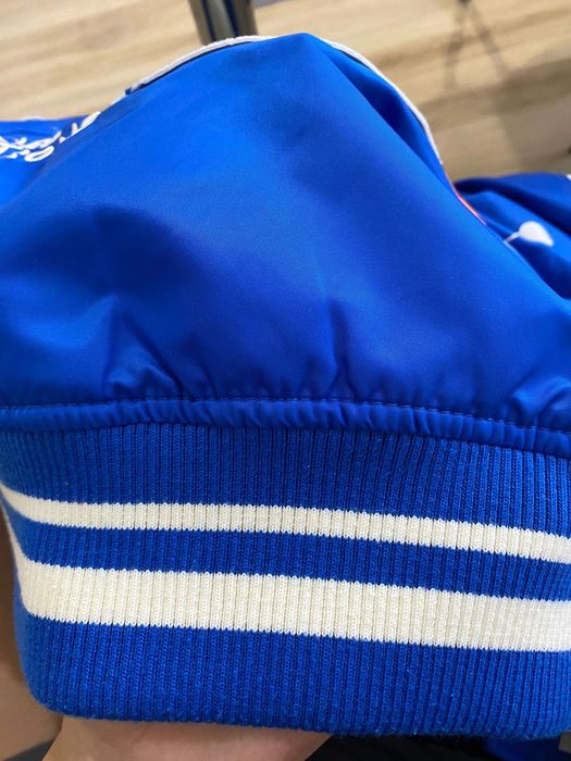 Джемпер/Куртка в отличном состоянии!