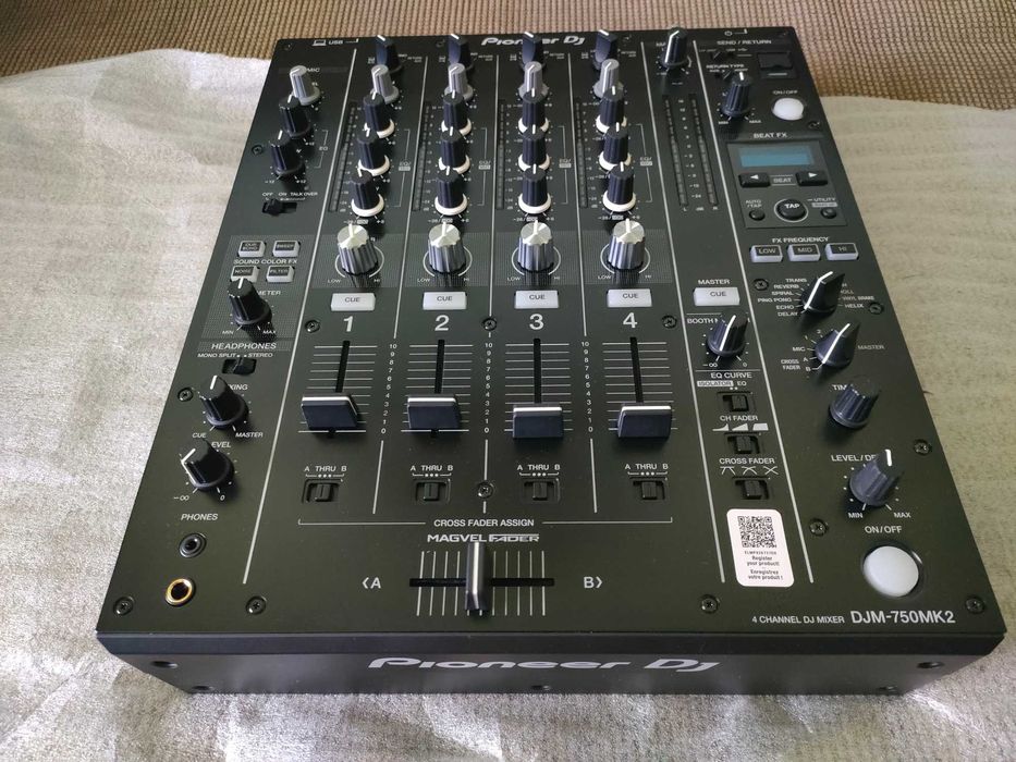 jucarie Pioneer djm 750 mk2 NOU nefolosit