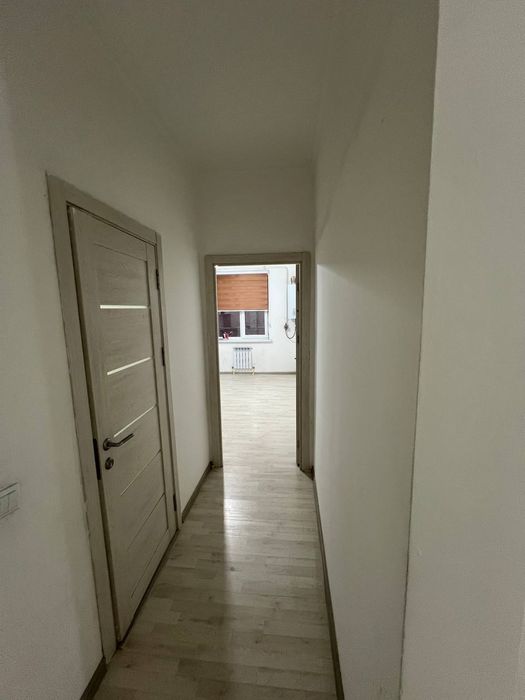 Сотилади 2-хонали Сергели Спутник 16-а