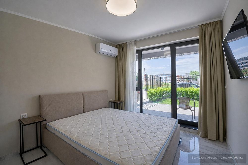 Двустаен апартамент в кв. Христо Смирненски/ С паркомясто в цената!!!