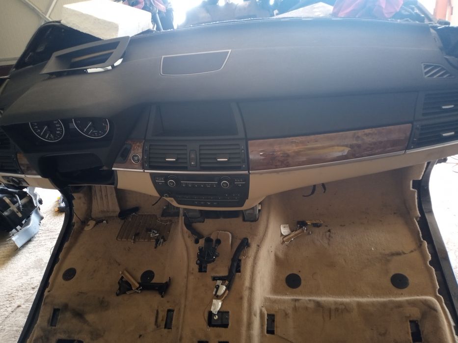 Planșa bord BMW X5 e70 an 2010 ,kit airbag uri +centuri