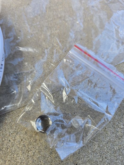 Furtun tub PE 1/4 apa conectare frigider +nuca piulita + garnitura