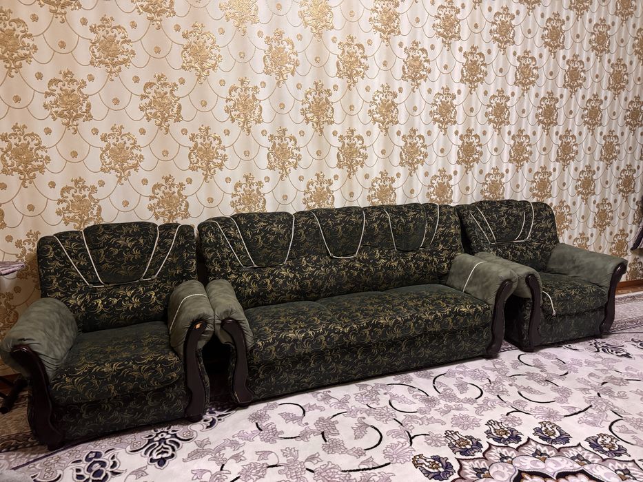 Диван в отличном состоянии