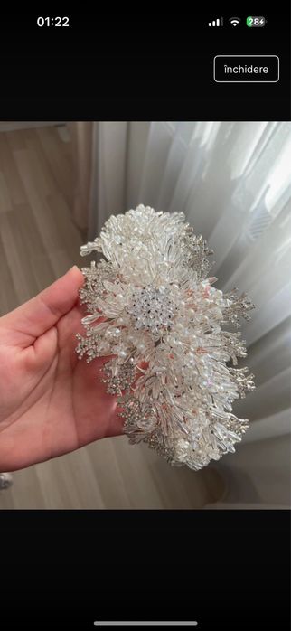 Diadema pentru mirese/nase