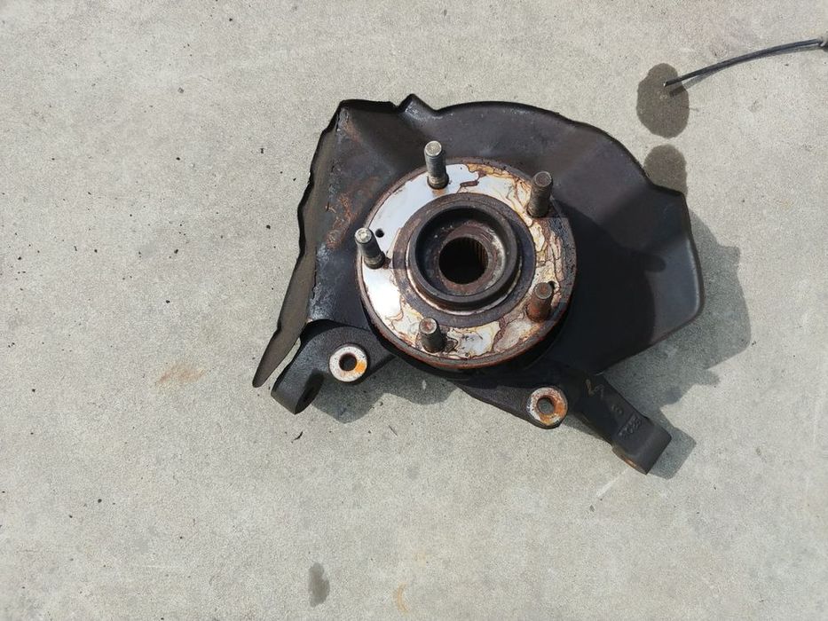 fuzeta stanga fata 2.2d  hyundai santa fe  2006-2012