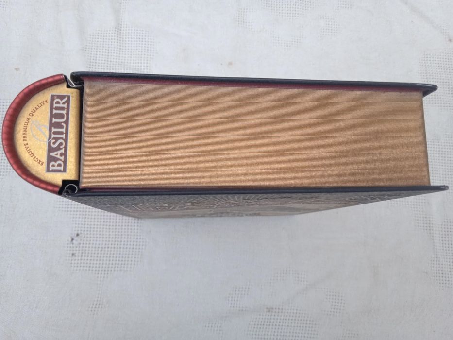 Шкатулка legend tea.