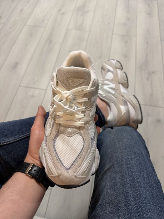 Adidasi Barbati New Balance 9060 Alb!