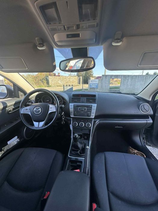 Mazda 6 de vânzare 

Vând Mazda 6 model GH
An 2010 
Motor 2.0 benzina