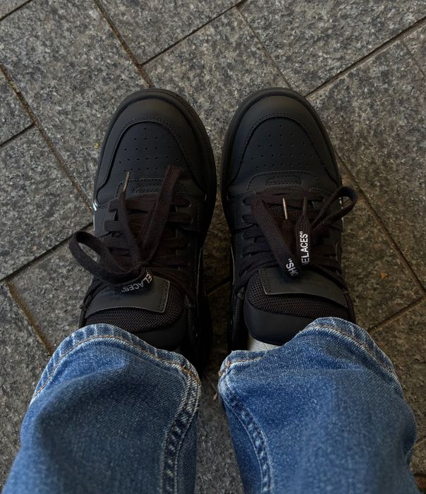 Off-White размер 37