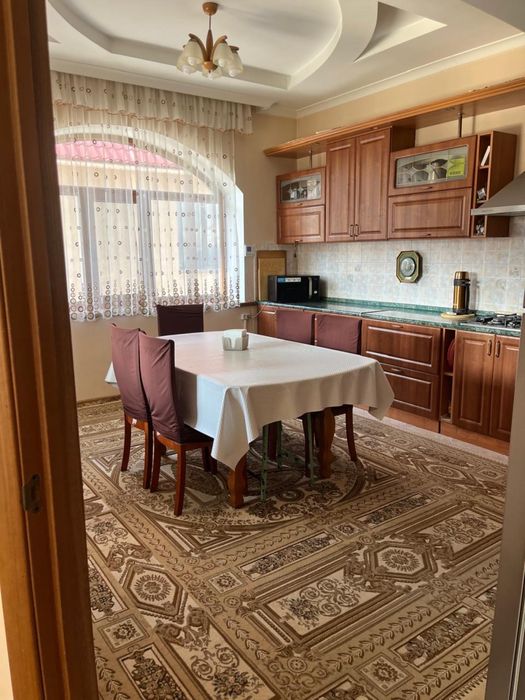 Продам большой дом