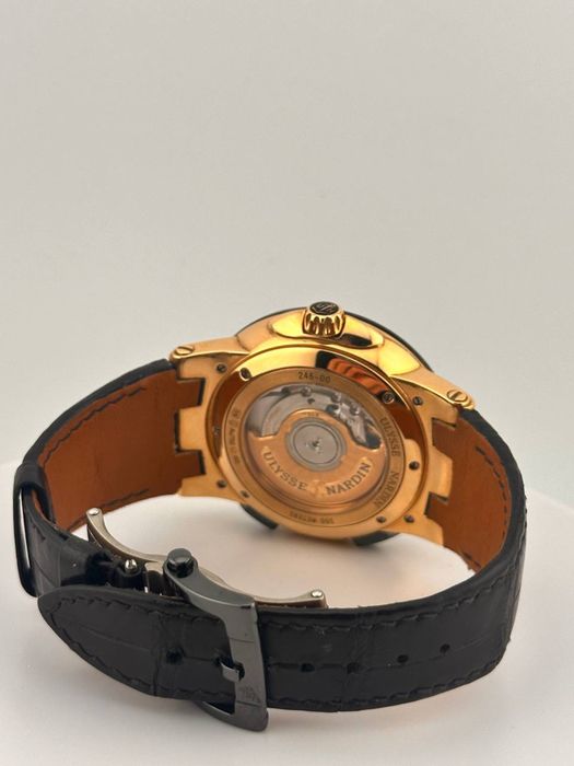 Наручные часы Ulysse Nardin Executive Dual Time