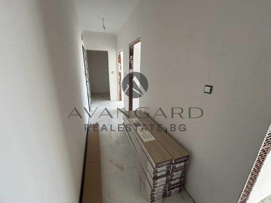 Продава се Тристаен апартамент в Пловдив, Христо Смирненски - 78 кв.м за 1570 €/кв.м - Снимка #5