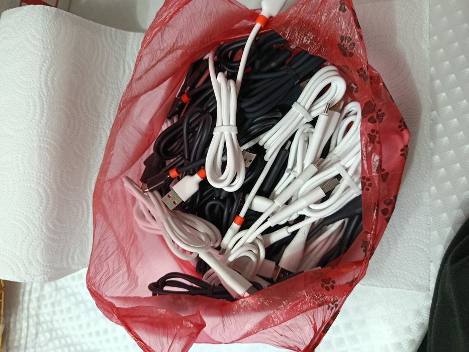 Продам зарядное устройства