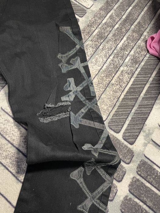 Blugi Amiri skeleton