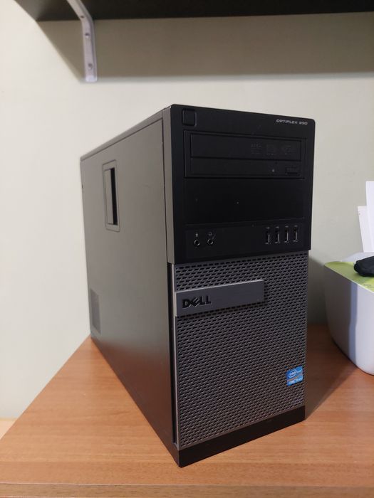 Компютър за леки игри / офис