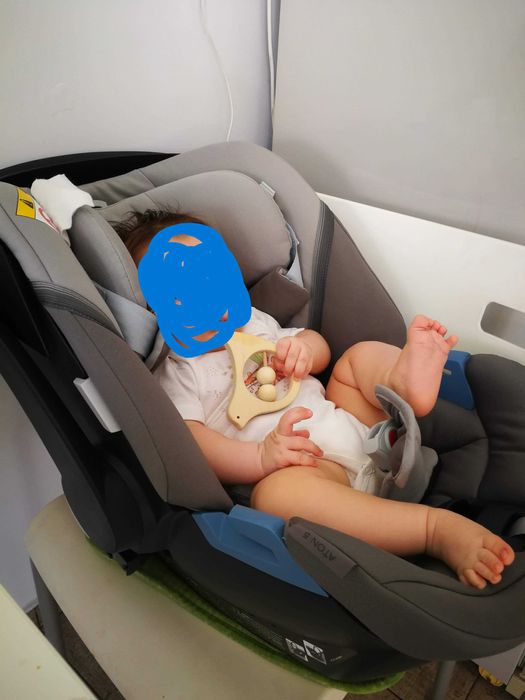 Scoică auto bebe Cybex Aton 5, Soho Grey – stare foarte bună