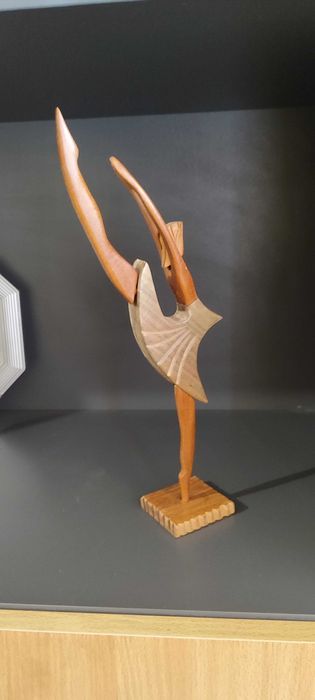 Ръчно изработени кубински статуетки слонове, балерини жена фигури