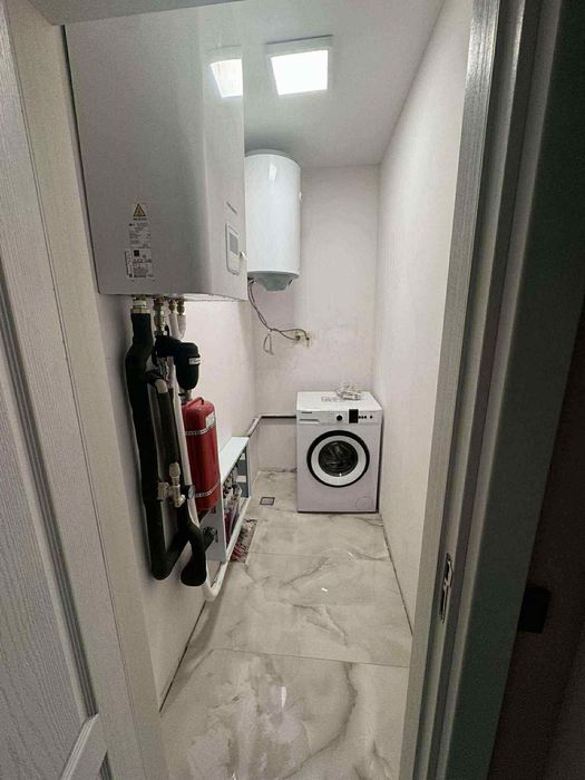 Дава се под наем Двустаен апартамент в София, Кръстова вада - 70 кв.м за 1095.99 € - Снимка #4