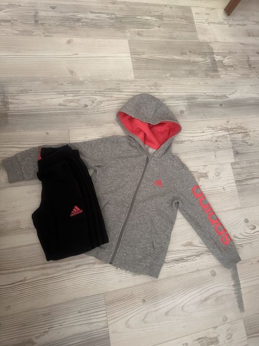 Детски екип Адидас