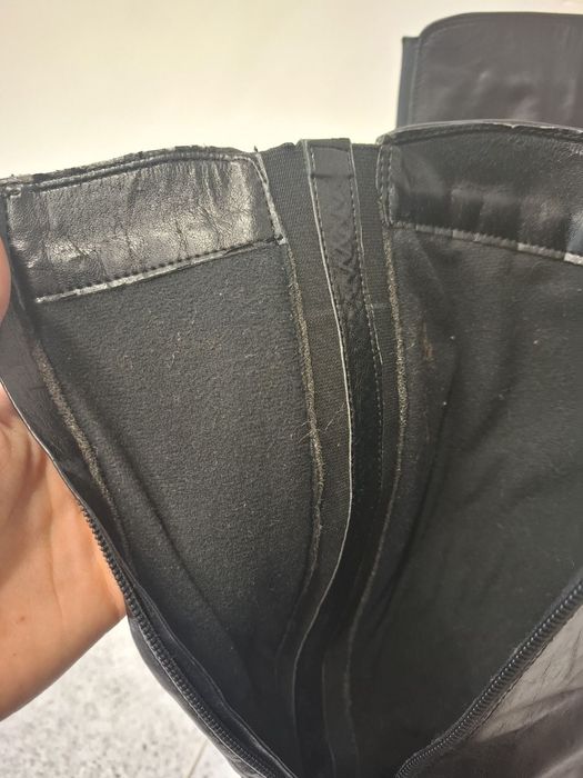 Кожени ботуши с ток