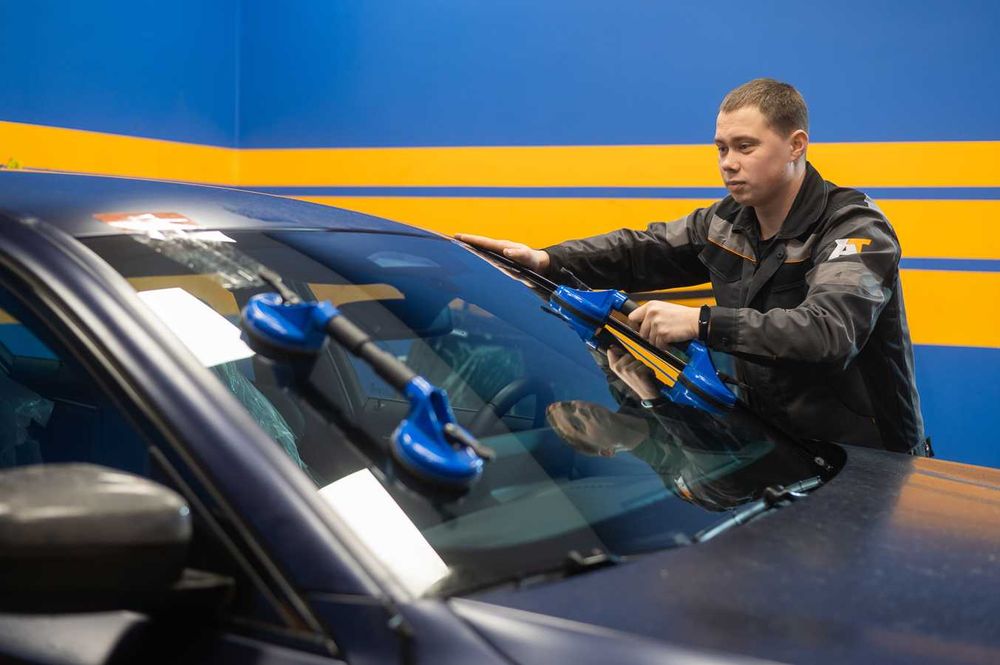 Замена автостекла, установка лобового стекла за 40 минут в Алматы - СТО ...