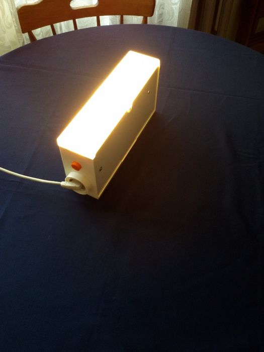 Лампа за баня немска